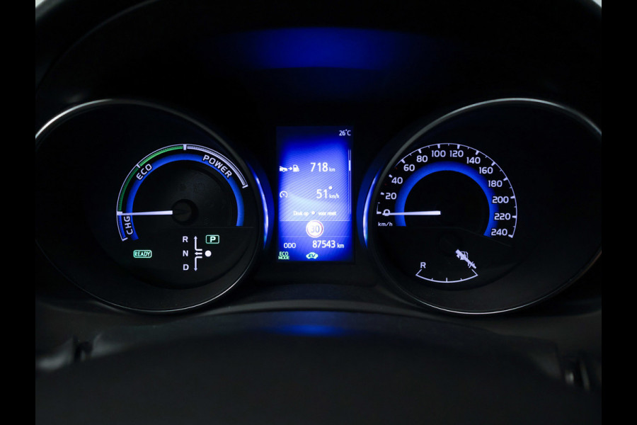 Toyota Auris Touring Sports 1.8 Hybrid Aspiration Sport (NAVI,PDC,CLIMATE,CRUISE,LANE ASSIST,SPORTSTOELEN,LM VELGEN,NETTE STAAT)