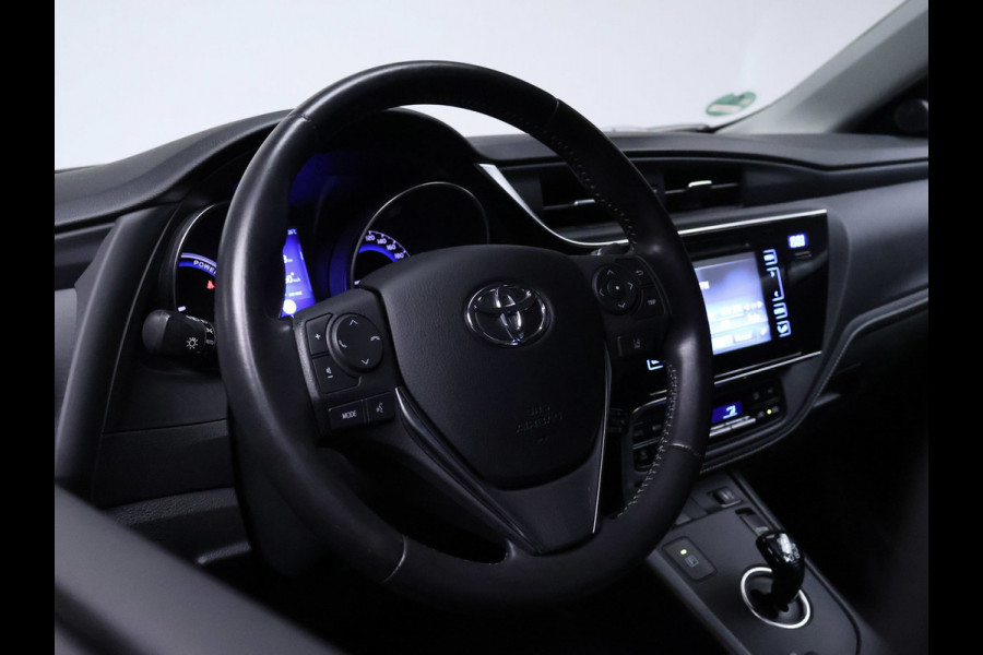 Toyota Auris Touring Sports 1.8 Hybrid Aspiration Sport (NAVI,PDC,CLIMATE,CRUISE,LANE ASSIST,SPORTSTOELEN,LM VELGEN,NETTE STAAT)