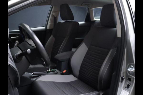 Toyota Auris Touring Sports 1.8 Hybrid Aspiration Sport (NAVI,PDC,CLIMATE,CRUISE,LANE ASSIST,SPORTSTOELEN,LM VELGEN,NETTE STAAT)