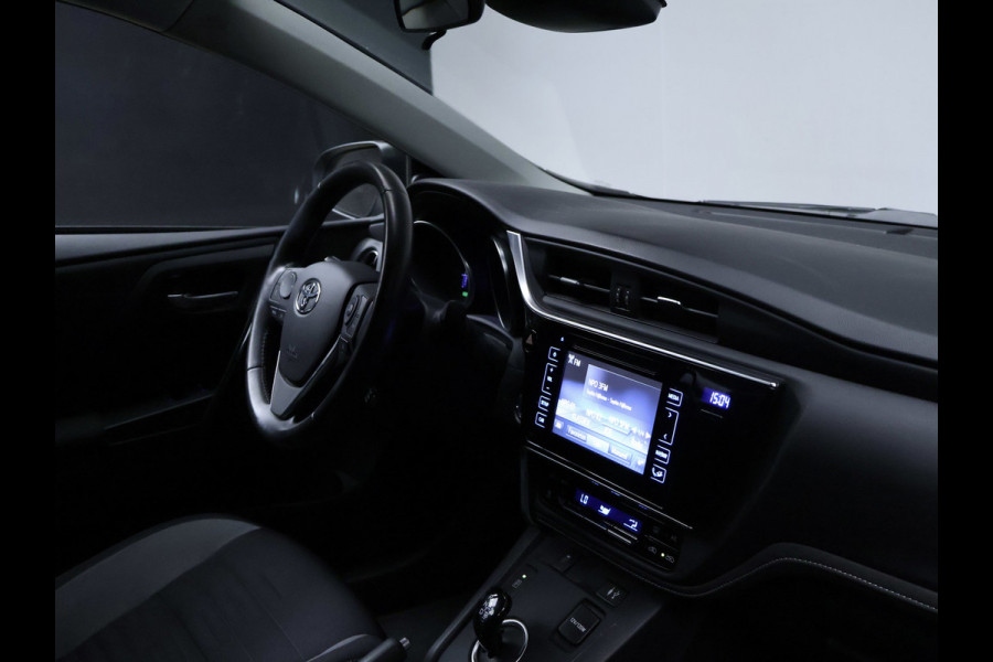 Toyota Auris Touring Sports 1.8 Hybrid Aspiration Sport (NAVI,PDC,CLIMATE,CRUISE,LANE ASSIST,SPORTSTOELEN,LM VELGEN,NETTE STAAT)