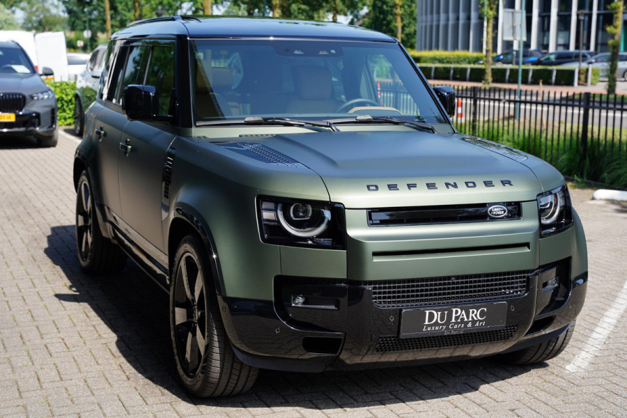 Land Rover Defender 110 D350 110 X-Dynamic HSE