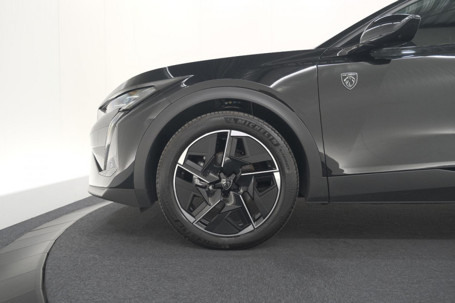 Peugeot 408 1.2 Hybrid 145 e-DCS6 GT | 360 Camera | Alcantara Pakket | Adaptieve Cruise Control | Elektrische Kofferklep