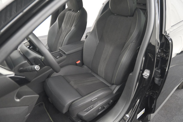 Peugeot 408 1.2 Hybrid 145 e-DCS6 GT | 360 Camera | Alcantara Pakket | Adaptieve Cruise Control | Elektrische Kofferklep