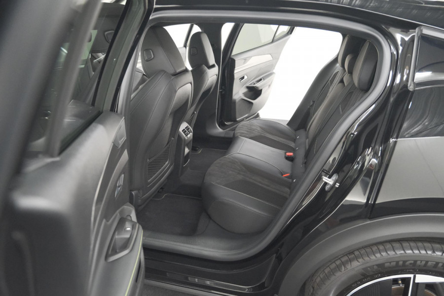 Peugeot 408 1.2 Hybrid 145 e-DCS6 GT | 360 Camera | Alcantara Pakket | Adaptieve Cruise Control | Elektrische Kofferklep