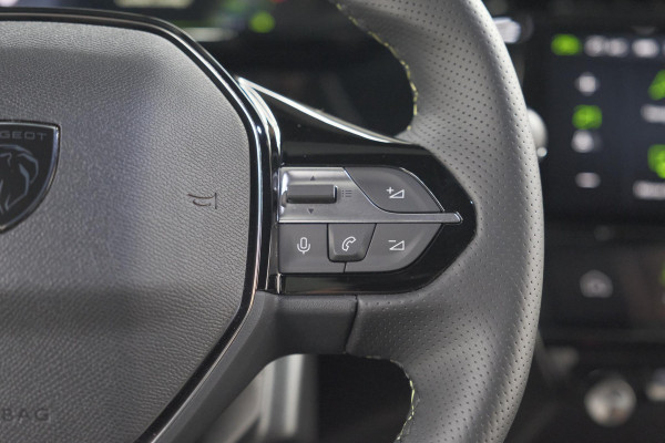 Peugeot 408 1.2 Hybrid 145 e-DCS6 GT | 360 Camera | Alcantara Pakket | Adaptieve Cruise Control | Elektrische Kofferklep