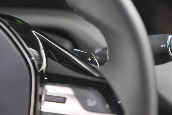Peugeot 408 1.2 Hybrid 145 e-DCS6 GT | 360 Camera | Alcantara Pakket | Adaptieve Cruise Control | Elektrische Kofferklep