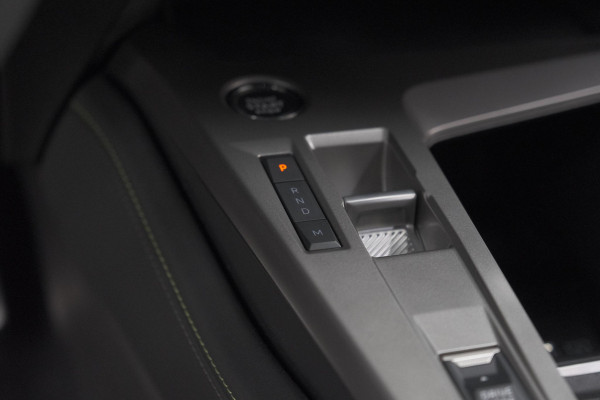 Peugeot 408 1.2 Hybrid 145 e-DCS6 GT | 360 Camera | Alcantara Pakket | Adaptieve Cruise Control | Elektrische Kofferklep