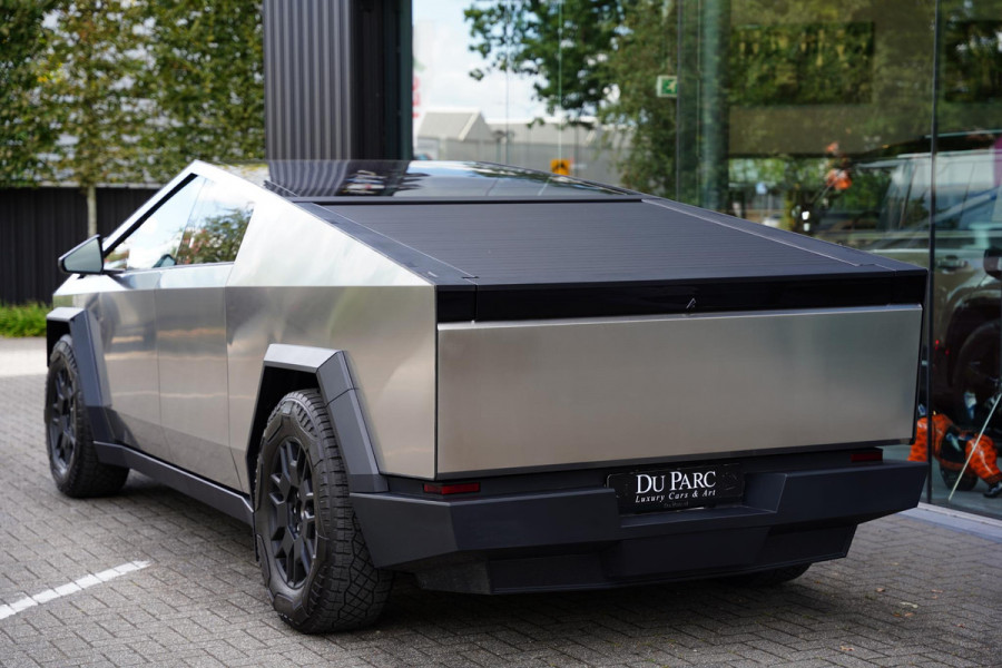 Tesla Cybertruck AWD 100 kWh GERESERVEERD