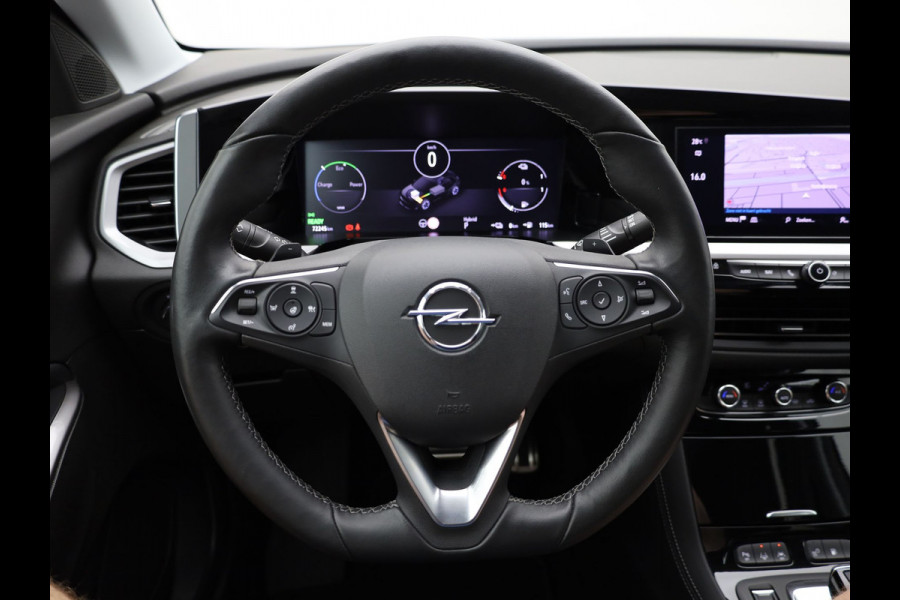 Opel Grandland 1.6 Turbo Plug-In Hybrid Level 3 | 360 Camera | Allseason banden | Stuur & Stoel verw. | Prijs Rijklaar!!