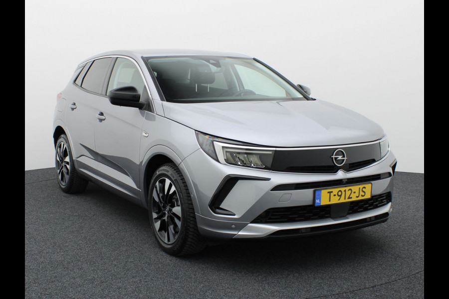 Opel Grandland 1.6 Turbo Plug-In Hybrid Level 3 | 360 Camera | Allseason banden | Stuur & Stoel verw. | Prijs Rijklaar!!