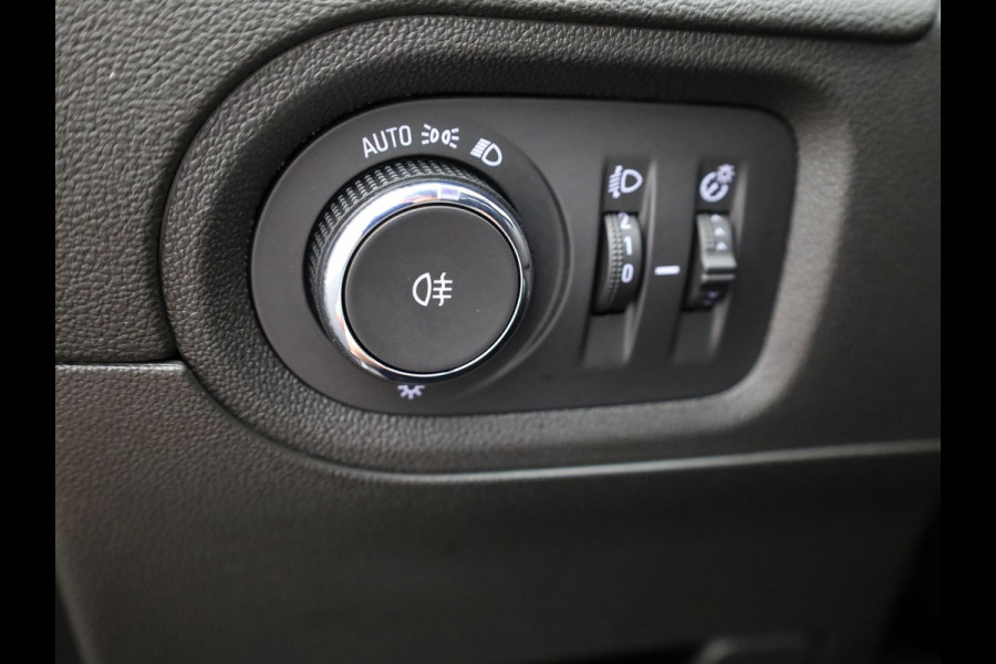 Opel Grandland 1.6 Turbo Plug-In Hybrid Level 3 | 360 Camera | Allseason banden | Stuur & Stoel verw. | Prijs Rijklaar!!