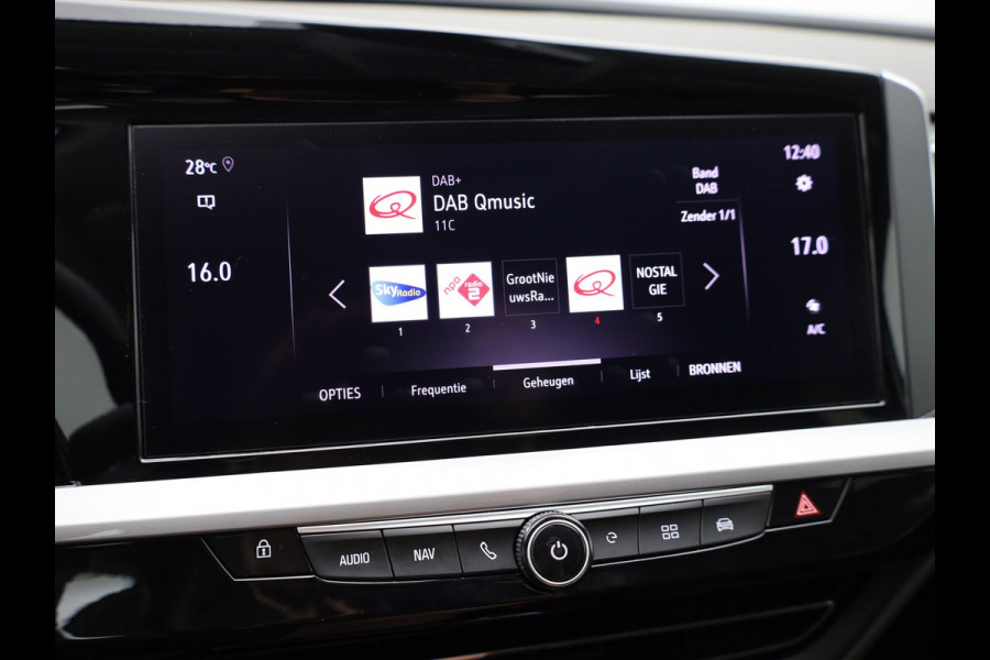Opel Grandland 1.6 Turbo Plug-In Hybrid Level 3 | 360 Camera | Allseason banden | Stuur & Stoel verw. | Prijs Rijklaar!!