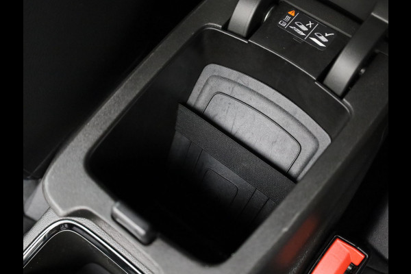 Opel Grandland 1.6 Turbo Plug-In Hybrid Level 3 | 360 Camera | Allseason banden | Stuur & Stoel verw. | Prijs Rijklaar!!