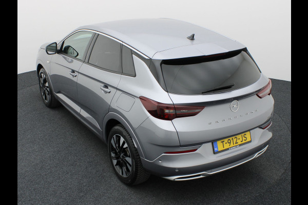 Opel Grandland 1.6 Turbo Plug-In Hybrid Level 3 | 360 Camera | Allseason banden | Stuur & Stoel verw. | Prijs Rijklaar!!