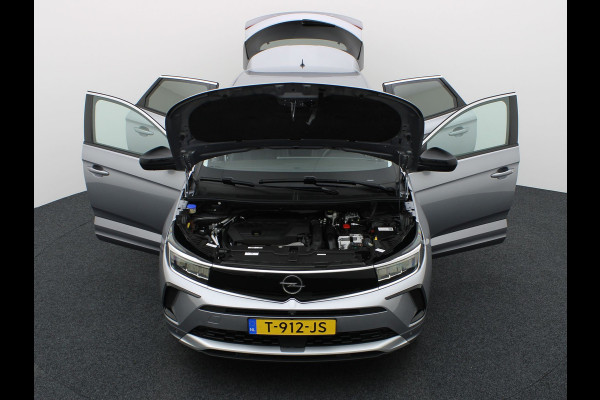 Opel Grandland 1.6 Turbo Plug-In Hybrid Level 3 | 360 Camera | Allseason banden | Stuur & Stoel verw. | Prijs Rijklaar!!