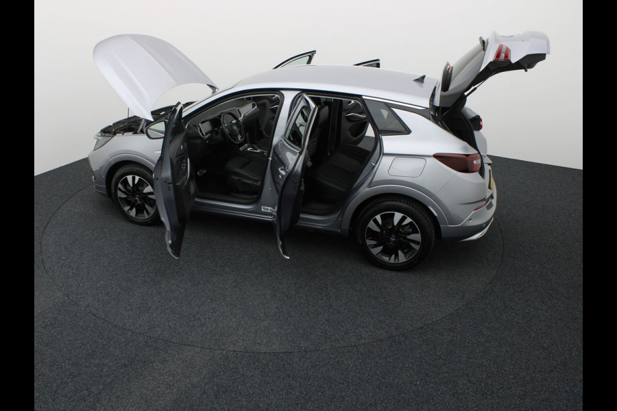 Opel Grandland 1.6 Turbo Plug-In Hybrid Level 3 | 360 Camera | Allseason banden | Stuur & Stoel verw. | Prijs Rijklaar!!
