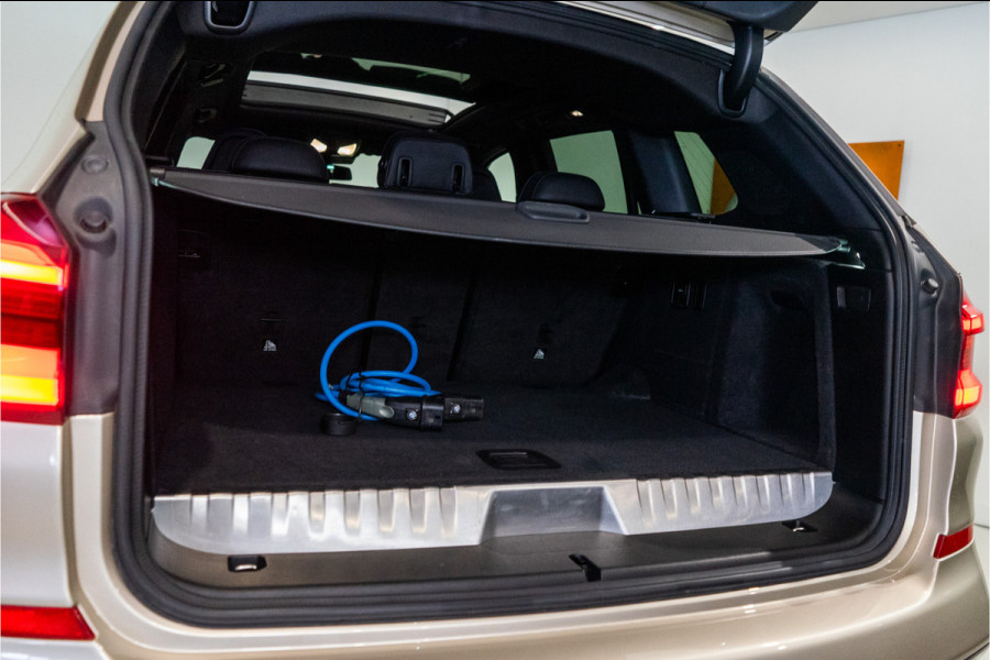 BMW X3 xDrive30e High Executive M-Sport 292PK | Harman/Kardon | Pano | Performance stoelen | VOL! 12 MND Garantie