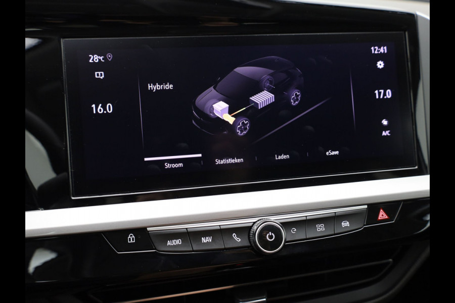 Opel Grandland 1.6 Turbo Plug-In Hybrid Level 3 | 360 Camera | Allseason banden | Stuur & Stoel verw. | Prijs Rijklaar!!