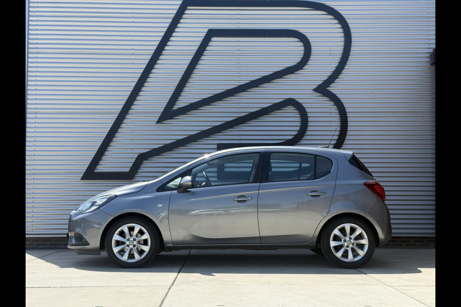 Opel Corsa 1.4 Favourite Airco|Carplay|PDC|Navi|Trekhaak|Elek ramen|N.A.P|APK tot 02-2027