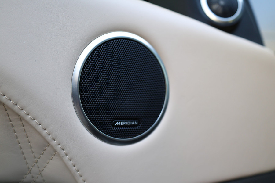 Land Rover Range Rover Sport P400e HSE Dynamic Stealth | NAP | PANO | CUSTOM INTERIEUR | MERIDIAN | MEMORY | HUD | SOFT-CLOSE |