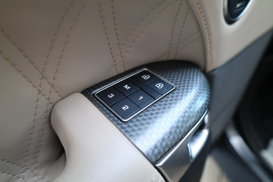 Land Rover Range Rover Sport P400e HSE Dynamic Stealth | NAP | PANO | CUSTOM INTERIEUR | MERIDIAN | MEMORY | HUD | SOFT-CLOSE |