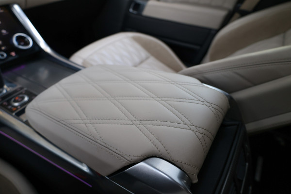 Land Rover Range Rover Sport P400e HSE Dynamic Stealth | NAP | PANO | CUSTOM INTERIEUR | MERIDIAN | MEMORY | HUD | SOFT-CLOSE |