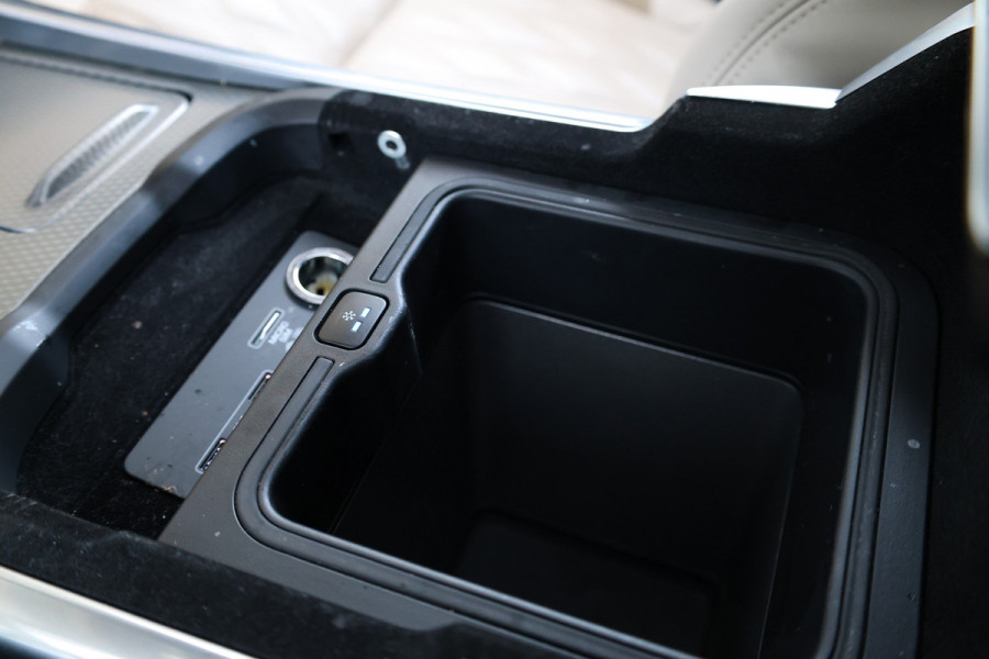 Land Rover Range Rover Sport P400e HSE Dynamic Stealth | NAP | PANO | CUSTOM INTERIEUR | MERIDIAN | MEMORY | HUD | SOFT-CLOSE |