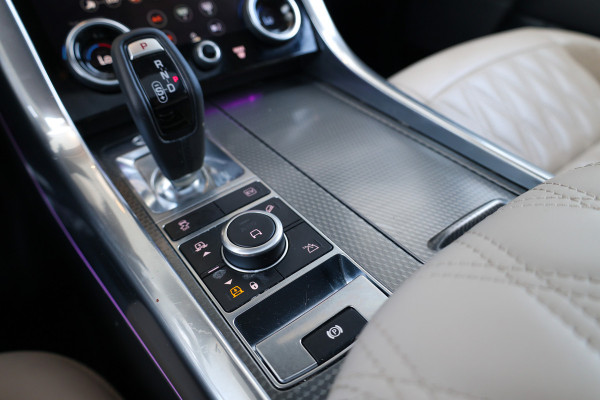 Land Rover Range Rover Sport P400e HSE Dynamic Stealth | NAP | PANO | CUSTOM INTERIEUR | MERIDIAN | MEMORY | HUD | SOFT-CLOSE |