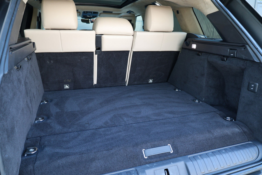 Land Rover Range Rover Sport P400e HSE Dynamic Stealth | NAP | PANO | CUSTOM INTERIEUR | MERIDIAN | MEMORY | HUD | SOFT-CLOSE |