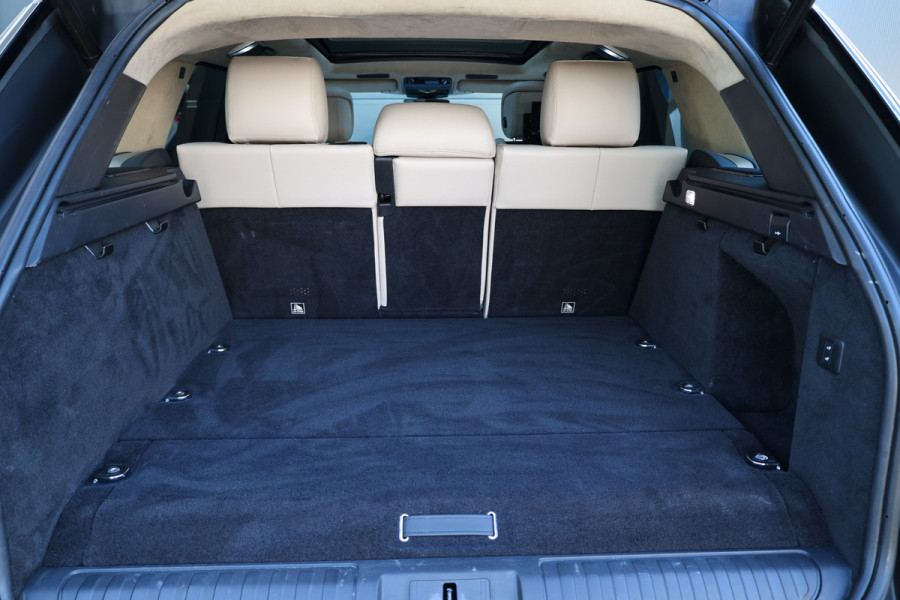 Land Rover Range Rover Sport P400e HSE Dynamic Stealth | NAP | PANO | CUSTOM INTERIEUR | MERIDIAN | MEMORY | HUD | SOFT-CLOSE |
