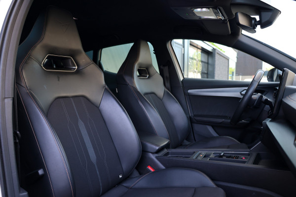 CUPRA Formentor 1.4 e-Hybrid VZ Performance | DEALER ONDH | CAMERA | ELEK TREKHAAK | ACC | KEYLESS | SPORTSTOELEN |