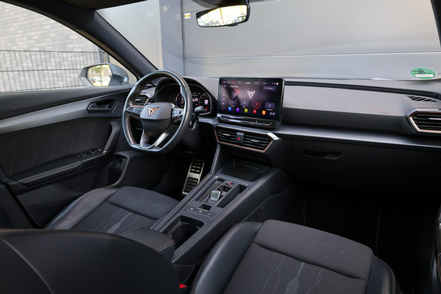 CUPRA Formentor 1.4 e-Hybrid VZ Performance | DEALER ONDH | CAMERA | ELEK TREKHAAK | ACC | KEYLESS | SPORTSTOELEN |