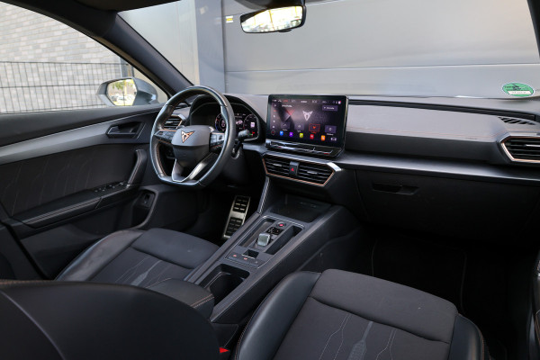 CUPRA Formentor 1.4 e-Hybrid VZ Performance | DEALER ONDH | CAMERA | ELEK TREKHAAK | ACC | KEYLESS | SPORTSTOELEN |