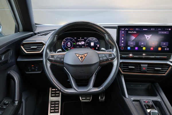 CUPRA Formentor 1.4 e-Hybrid VZ Performance | DEALER ONDH | CAMERA | ELEK TREKHAAK | ACC | KEYLESS | SPORTSTOELEN |