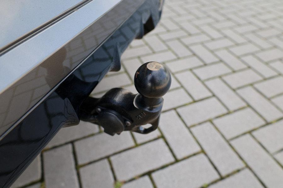 CUPRA Formentor 1.4 e-Hybrid VZ Performance | DEALER ONDH | CAMERA | ELEK TREKHAAK | ACC | KEYLESS | SPORTSTOELEN |