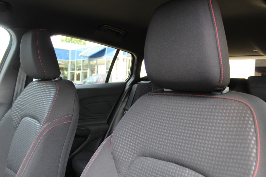Ford FOCUS Wagon 1.0 EcoBoost Hybrid ST Line X | Adaptieve cruise | BLIS | Head-up | Trekhaak | Winterpack