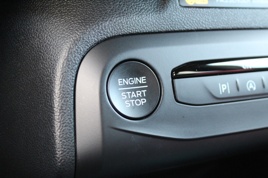 Ford FOCUS Wagon 1.0 EcoBoost Hybrid ST Line X | Adaptieve cruise | BLIS | Head-up | Trekhaak | Winterpack