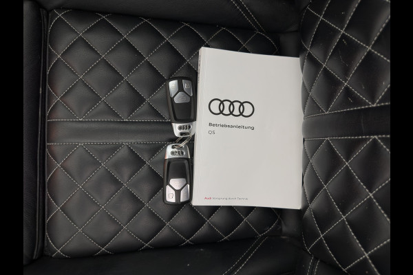 Audi Q5 55 TFSI S-Line Competition Quattro (Plug-In) Aut. *PANO | LEATHER | FULL-LED | HEATED-SPORTSEATS | KEYLESS | CAMERA | NAVI-FULLMAP | PRIVACY-GLASS | DIGI-COCKPIT | CRUISE-ADPAPTIVE | DAB | 21"ALU*