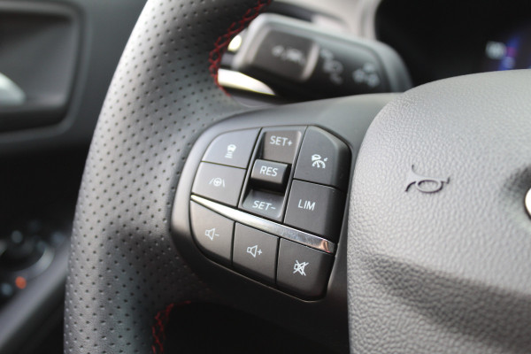 Ford FOCUS Wagon 1.0 EcoBoost Hybrid ST Line X | Adaptieve cruise | BLIS | Head-up | Trekhaak | Winterpack