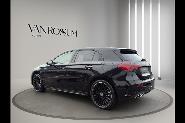 Mercedes-Benz A-Klasse 250 e AMG Line Panoramadak | 19"Velg | Sfeer | Elektrisch Stoel(en) met geheugen | Camera |