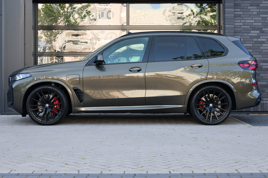 BMW X5 xDrive50e | NIEUW! | PANO | HUD | H/K | 360 | ALARM 3&5 | LUCHTVERING | ELEK TREKHAAK