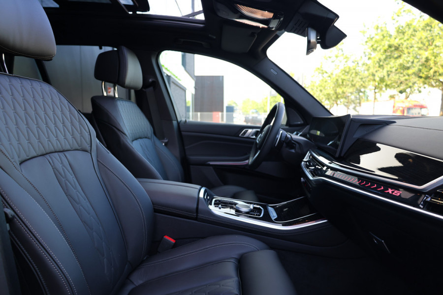 BMW X5 xDrive50e | NIEUW! | PANO | HUD | H/K | 360 | ALARM 3&5 | LUCHTVERING | ELEK TREKHAAK