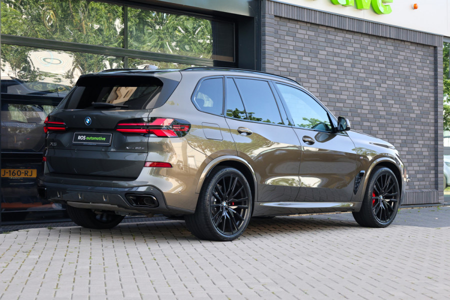 BMW X5 xDrive50e | NIEUW! | PANO | HUD | H/K | 360 | ALARM 3&5 | LUCHTVERING | ELEK TREKHAAK