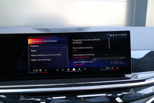 BMW X5 xDrive50e | NIEUW! | PANO | HUD | H/K | 360 | ALARM 3&5 | LUCHTVERING | ELEK TREKHAAK