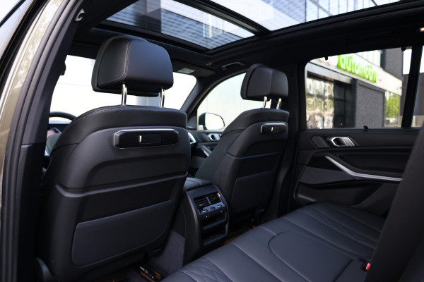 BMW X5 xDrive50e | NIEUW! | PANO | HUD | H/K | 360 | ALARM 3&5 | LUCHTVERING | ELEK TREKHAAK