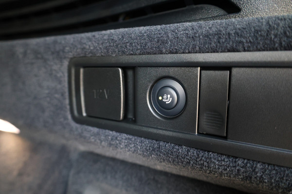 BMW X5 xDrive50e | NIEUW! | PANO | HUD | H/K | 360 | ALARM 3&5 | LUCHTVERING | ELEK TREKHAAK