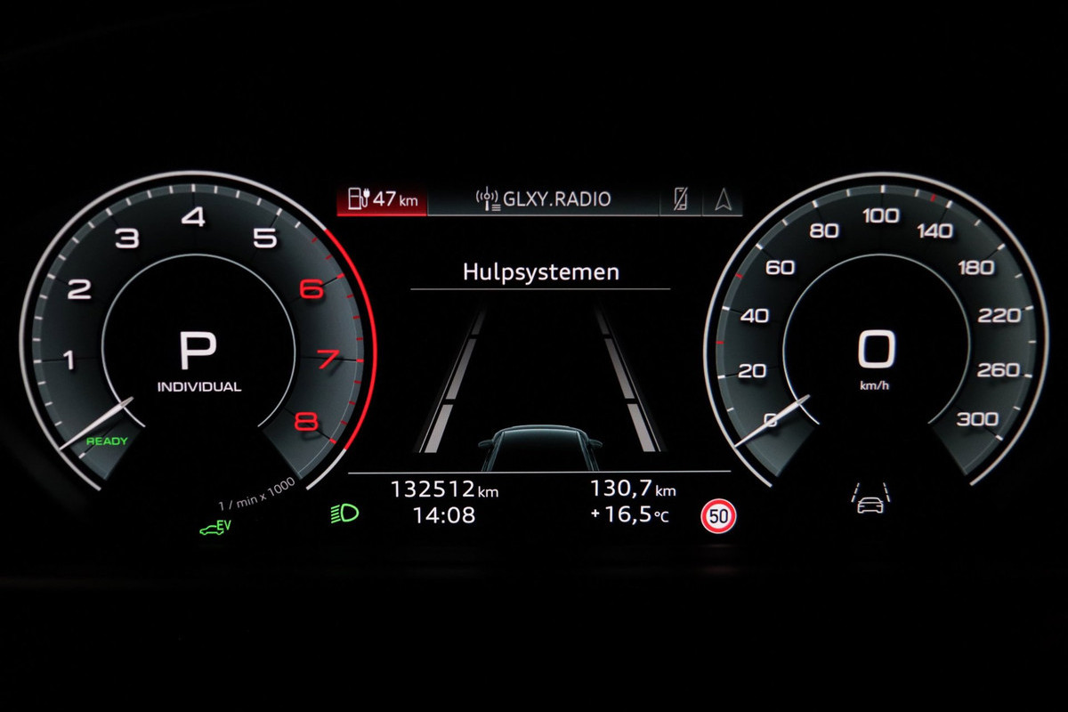Audi A8 60 TFSI e QUATTRO LANG / PANO / SOFTCLOSE / B&O / 360 / LUCHTVERING / BOVAG 24 MAANDEN!