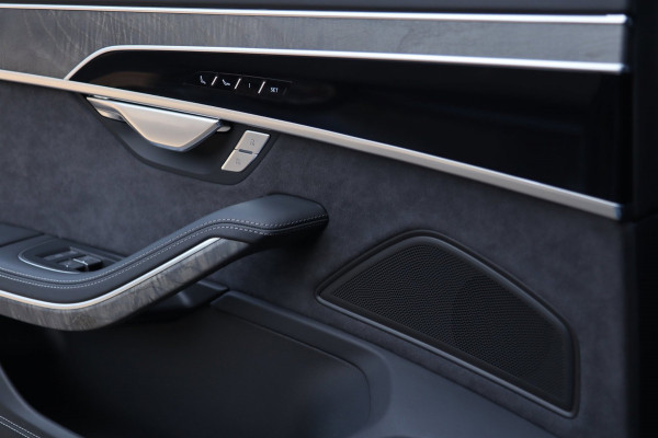 Audi A8 60 TFSI e QUATTRO LANG / PANO / SOFTCLOSE / B&O / 360 / LUCHTVERING / BOVAG 24 MAANDEN!