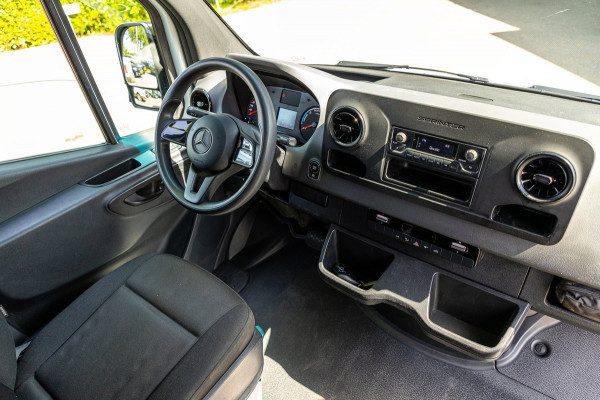 Mercedes-Benz eSprinter ESprinter L2H2 41 kWh Tussenschot met deur I Airco I Camera I Bluetooth