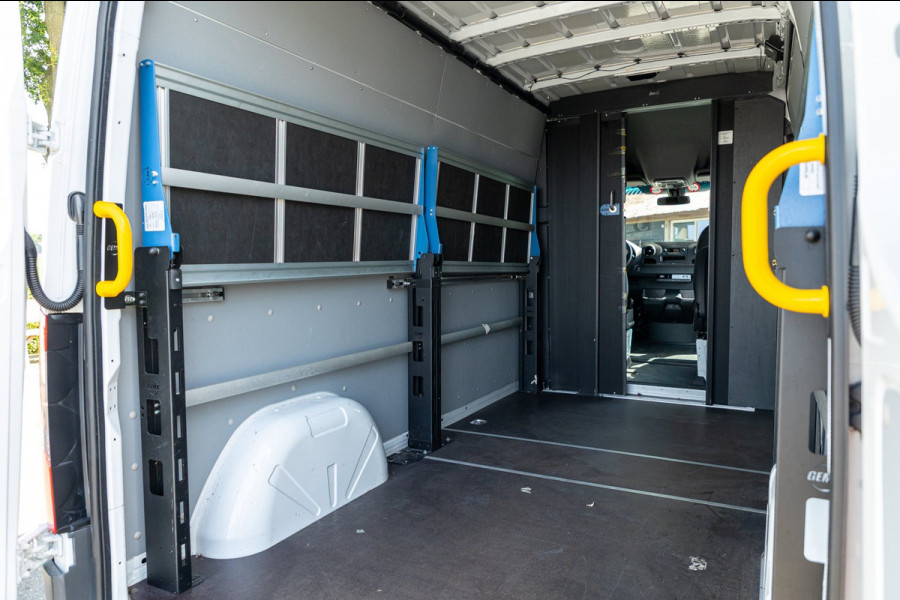 Mercedes-Benz eSprinter ESprinter L2H2 41 kWh Tussenschot met deur I Airco I Camera I Bluetooth